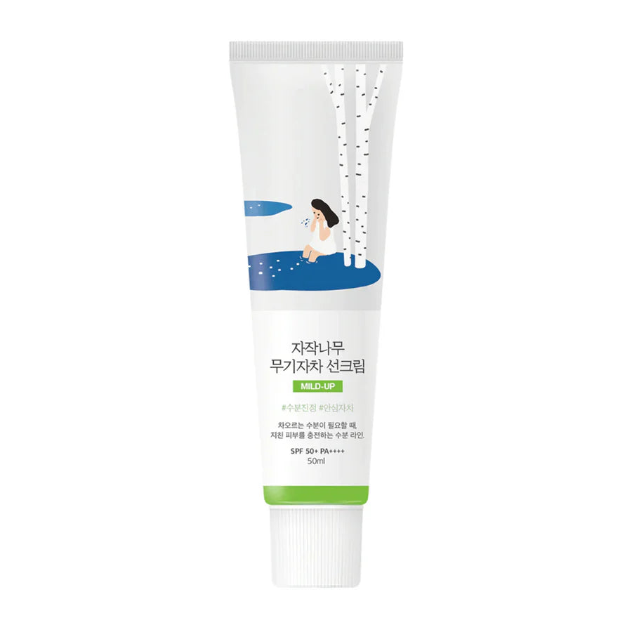 Round Lab Birch Juice Moisturizing Mild-Up Sunscreen SPF50+ frasco 50 ml. Disponível na Glowthie – loja de cosmética coreana em Portugal.