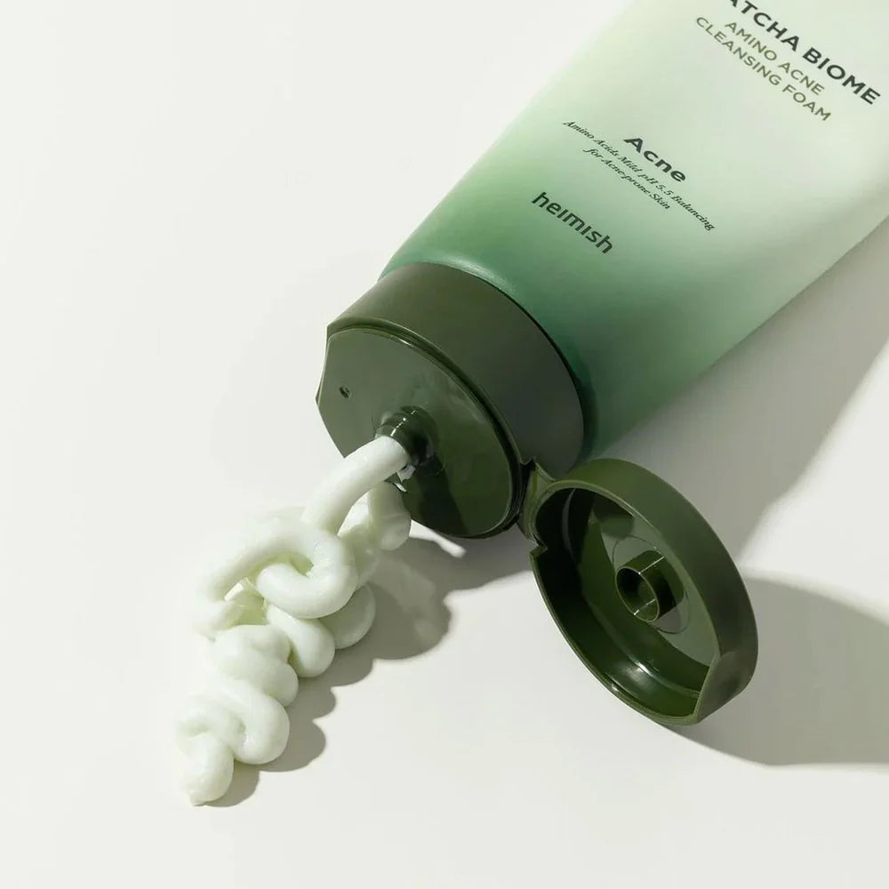 Heimish Matcha Biome Amino Acne Cleansing Foam — espuma facial para pele propensa à acne. Disponível na Glowthie – loja de cosmética coreana em Portugal