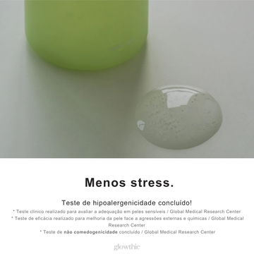 Textura leve e transparente da essência coreana na pele