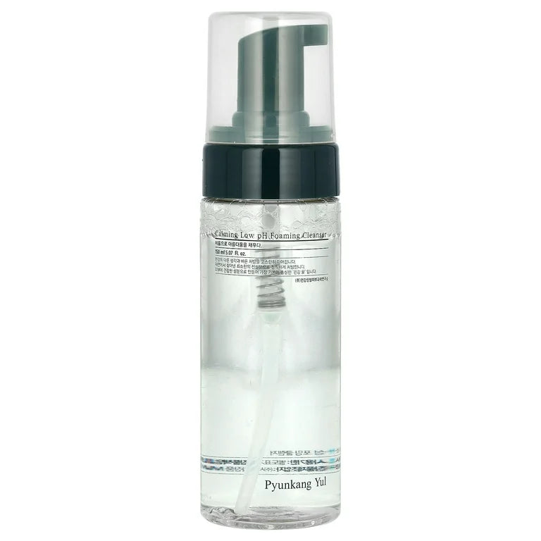 Ingredientes chave: 5 tipos de Cica, 5 tipos de Ácido Hialurónico, extrato de casca de salgueiro branco — Pyunkang Foam. Disponível na Glowthie – loja de cosmética coreana em Portugal.