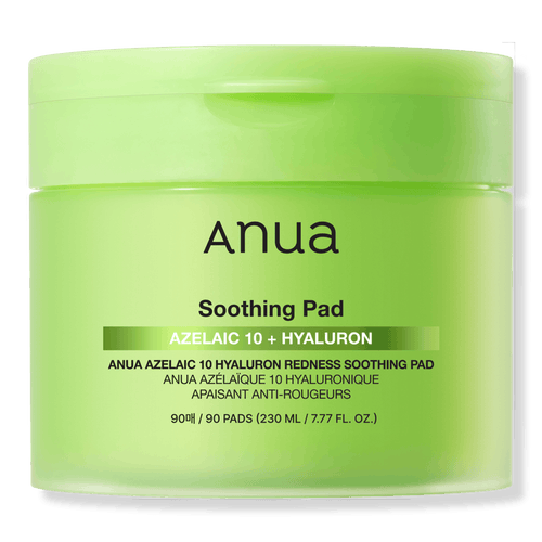 Um frasco cilíndrico verde-claro com a inscrição “Anua Soothing Pad” e “Azelaic 10 + Hyaluron” por baixo. Contém 90 discos, 230 ml, indicado para acalmar a vermelhidão. KBeauty Portugal.