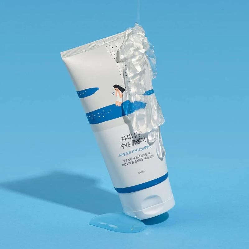 Birch Juice Moisturizing Cleanser Round Lab  Glowthie