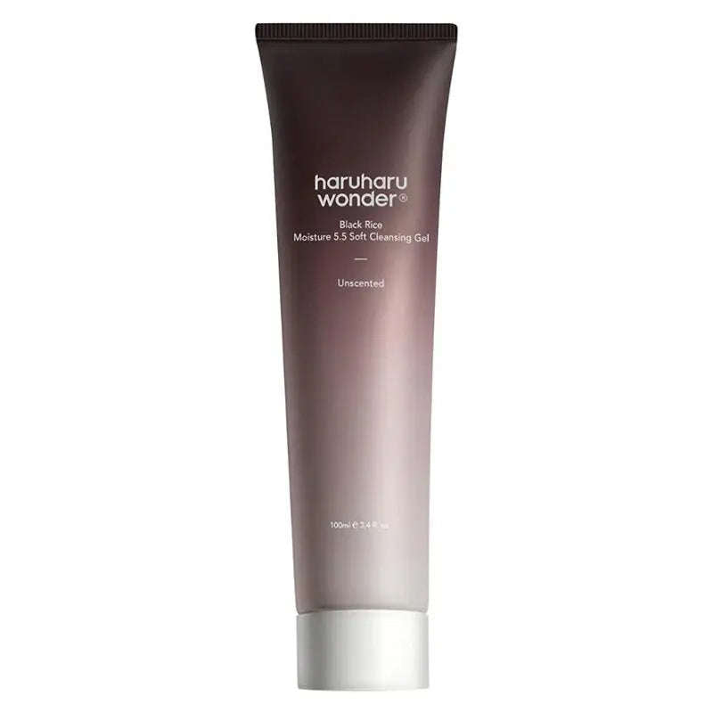 Black Rice Moisture 5.5 Soft Cleansing Gel Haruharu Wonder  Glowthie