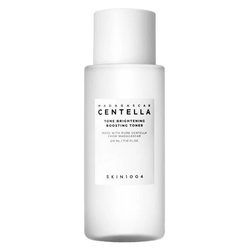 Tónico facial iluminador SKIN1004 Madagascar Centella com propriedades calmantes e uniformizadoras do tom de pele - disponível na Glowthie