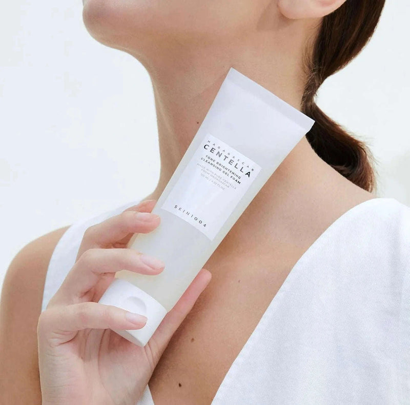 Madagascar Centella Tone Brightening Cleansing Gel Foam - Skin1004- - Glowthieportugal