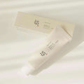  Textura leve e cremosa do protetor solar Beauty of Joseon Relief Sun Rice + Probiotics para um acabamento natural
