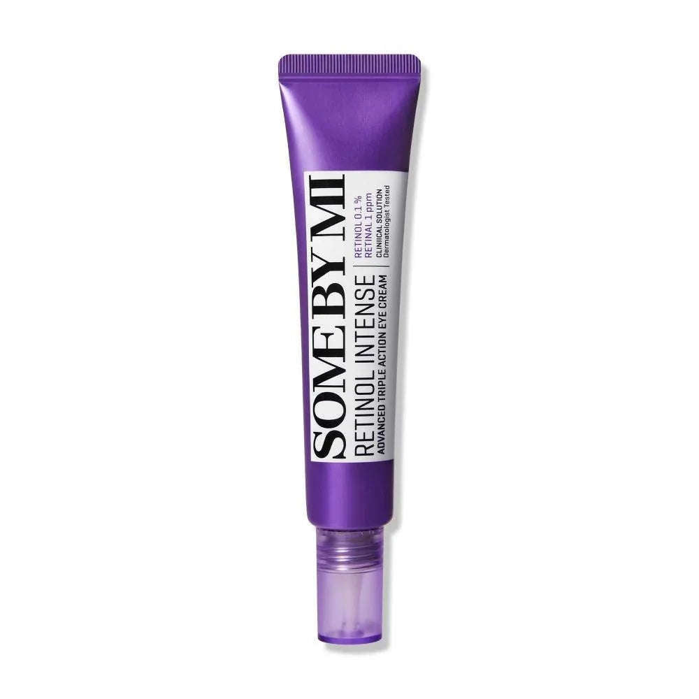 Creme para olhos coreano Some By Mi Retinol Intense em bisnaga roxa, cosmético K-Beauty.