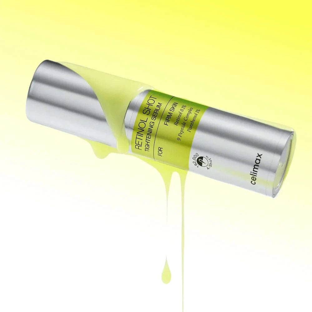Um frasco cilíndrico branco de Retinol Shot Tightening Serum com um rótulo verde. O produto promove uma pele firme, apresentando Retinol 0,1% e Complexo de Peptídeos. O nome da marca 'celimax' encontra-se na parte inferior. A embalagem tem um aspeto elegante e minimalista.