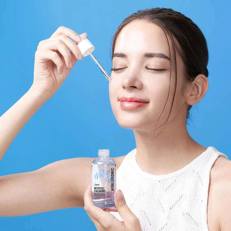 Glowthie traz para ti o Jumiso Waterfull HA. Pele preenchida, suave e confortável sem aromas fortes.